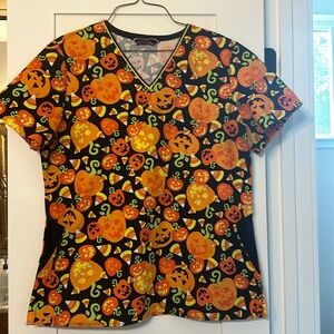 Cute Halloween Scrub Top size medium